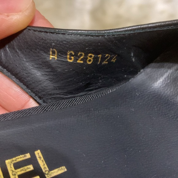 Chanel Slingback Heels 👠 - Picture 5 of 10